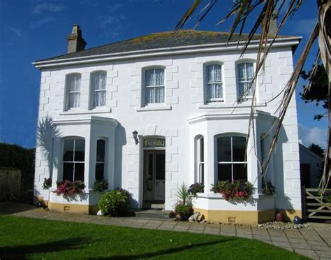 BELMONT BED & BREAKFAST - Updated 2024 B&B Reviews (Isles of Scilly, England)