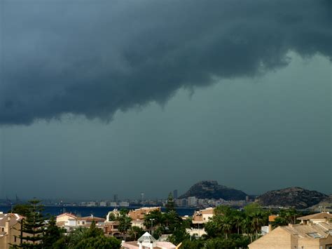 Here and There and Everywhere: Alicante Crazy Weather