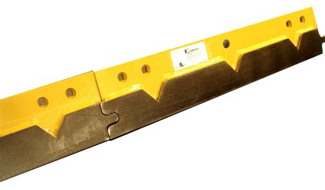 Interlocking Snow Plow Blades Including Kennametal Carbide Tungsten Insert Blades | MHL Systems