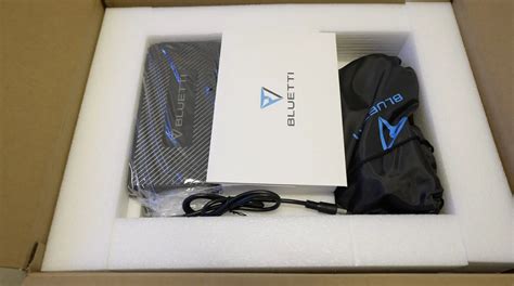 Bluetti AC200MAX Portable Power Station - Unboxing & Review - The DIY Life