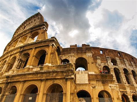 Best of Rome Tour with Colosseum | Walks of Italy