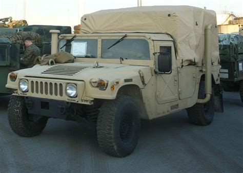 M1152 M1152A1 HMMWV 4x4 cargo troops carrier vehicle technical data sheet specifications ...