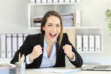 5 Workplace Hacks for Keeping Your Employees Motivated - Paldrop.com