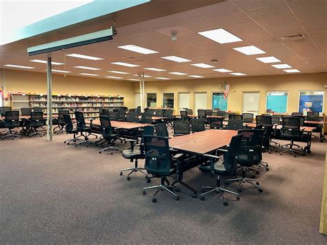 Rent a Library (Medium) in Coral Springs FL 33067