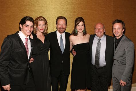 Bryan Cranston Wins TCA Award for ‘Breaking Bad’ [Photos] – Malcolm in the Middle Voting Community