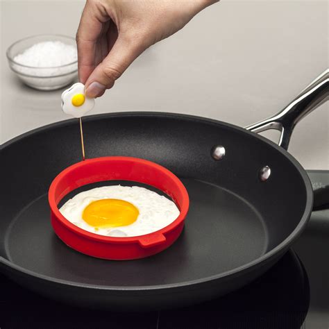 Perfect Eggs Round Egg Ring | Kitchen Innovations Inc