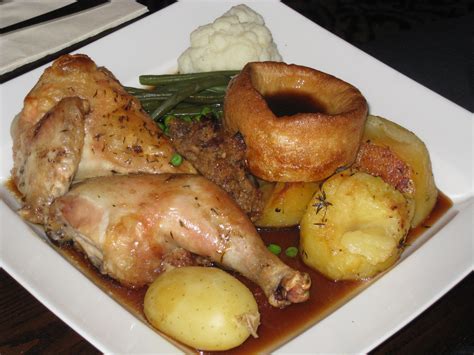 Sunday roast - chicken, at a pub off of Richmond Green. | London food, Sunday roast, Food