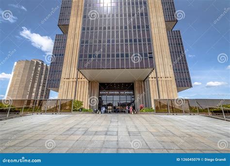 Central Bank of Brazil Headquarters Building - Brasilia, Distrito ...