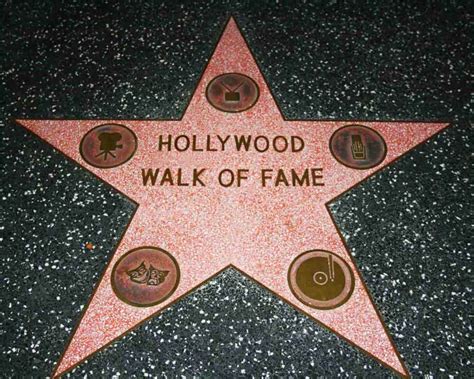 Pink to receive star on Hollywood Walk of Fame