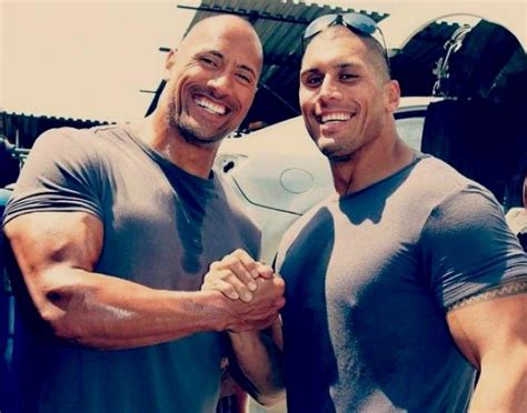 Dwayne Johnson: Bio, family, net worth | Celebrities InfoSeeMedia