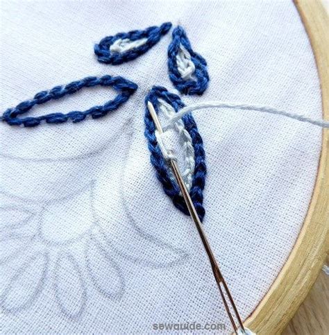 5 Easy Chain Stitch Motifs - SewGuide