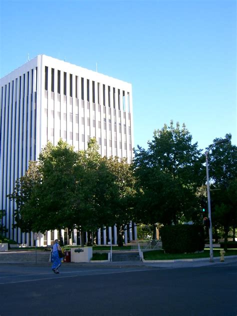 Palo Alto City Hall (Palo Alto, 1970) | Structurae