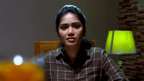 Watch Mounaragam Full Episode 121 Online in HD on Hotstar US