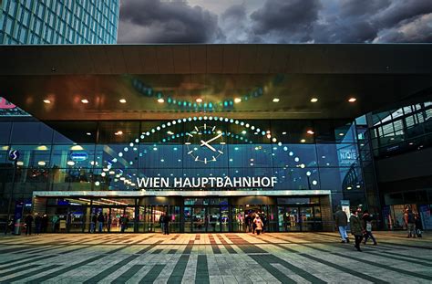 Hauptbahnhof Wien - Wieden