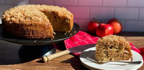 Apple Crunch Cake - Just a Mum's Kitchen