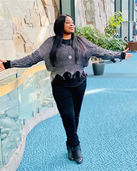 Gospel singer, Sinach welcomes 1st child at 46 | Pulse Nigeria