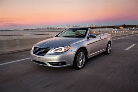 CHRYSLER 200 Convertible - 2011, 2012, 2013, 2014 - autoevolution