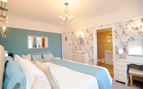 Babbacombe Room - Seabreeze Guest House, Babbacombe, Torquay.