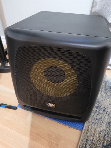 Krk rokit 8 pair with s10 subwoofer | Speakers | Ottawa | Kijiji