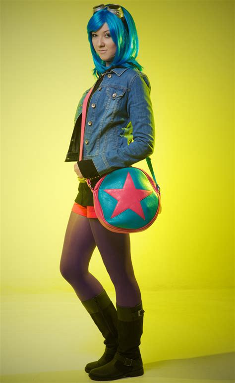 Ramona Flowers Cosplay by glitzygeekgirl on DeviantArt