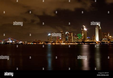 City of San Diego skyline at sunset, CA Stock Photo - Alamy