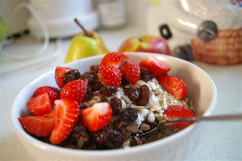 Granola Bowl with fruit image - Free stock photo - Public Domain photo ...