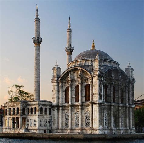 The beautiful Ortaköy Mosque, Turkey | Istanbul, Camiler, Camii