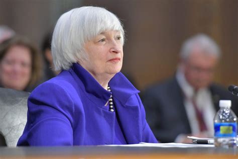 Janet Yellen Makes History As First Female Secretary of the Treasury ...