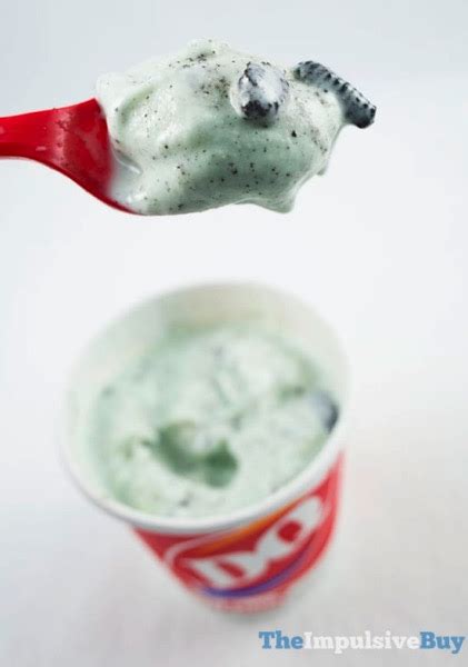 QUICK REVIEW: Dairy Queen Mint Oreo Blizzard - The Impulsive Buy