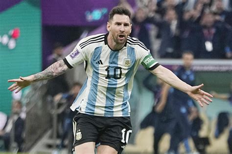 Messi leads Argentina to 2-0 win over Mexico at World Cup - TrendRadars