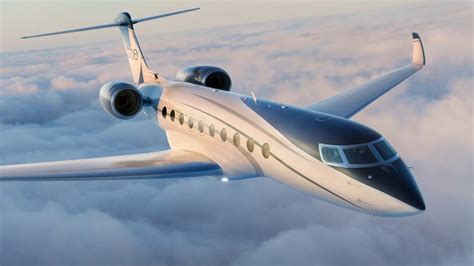 Gulfstream introduces the G700 as the new flagship of its business jet ...