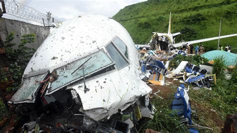 Air India Crash Investigators Focus On a Dangerous Runway and a Pilot’s Actions - The New York Times