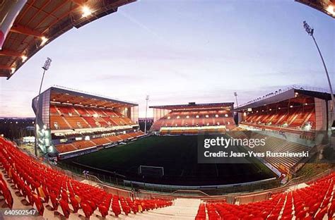 95,605 Lens Stadium Stock Photos, High-Res Pictures, and Images - Getty ...