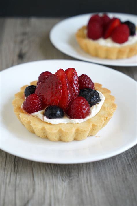 Easy Fruit Tart Recipe | DessArts