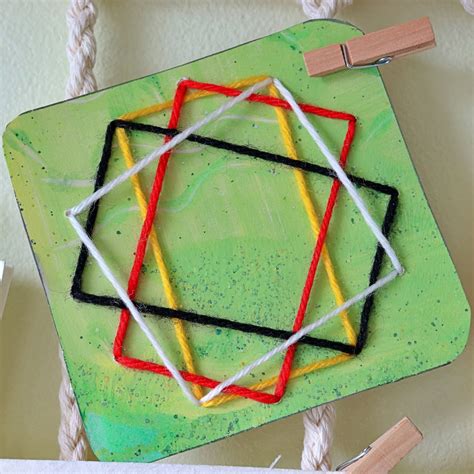 Create With Mom: Geometric Designs with String Art