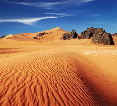 Sahara Desert, Hoggar Mountains, Algeria Stock Photo - Image of sahara, scenery: 17770800