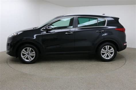 Used 2017 BLACK KIA SPORTAGE Estate 1.7 CRDI 2 ISG 5d 114 BHP for sale in Manchester - Used Car ...