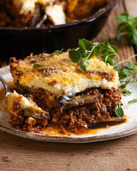 Moussaka (Griekse lasagne met rundvlees en aubergine) | Hi-Quality