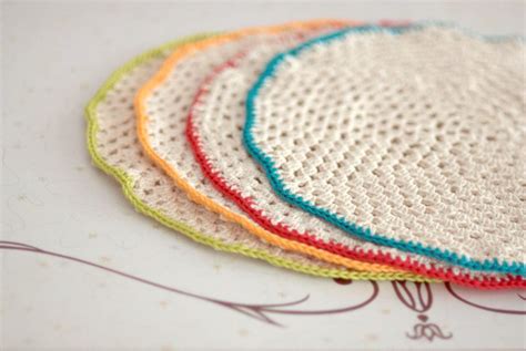 10 Free Crochet Placemat Patterns