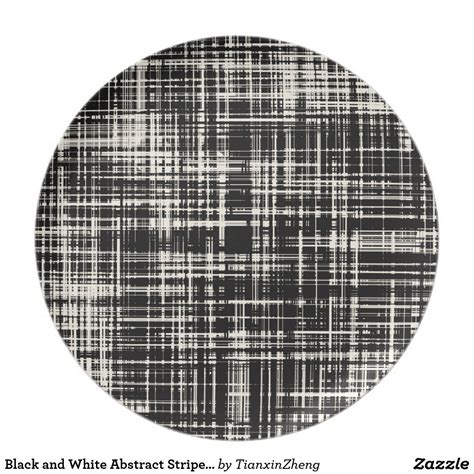 Black and White Abstract Stripe Pattern Dinner Plate | Black and white abstract, Trendy gift ...