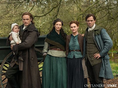 New 'Outlander' Season Five Official Photo of the Fraser Family ...