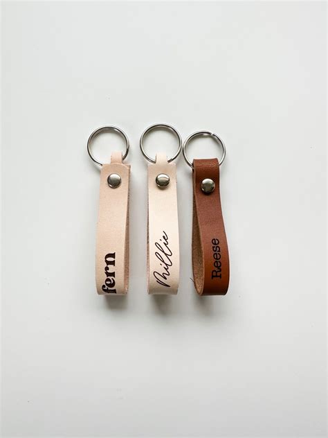 Personalized leather keychain – Artofit