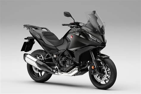 Conheça os lançamentos de motos da Honda e Yamaha para 2023