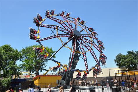 CATWOMAN Whip | Six Flags Over Texas