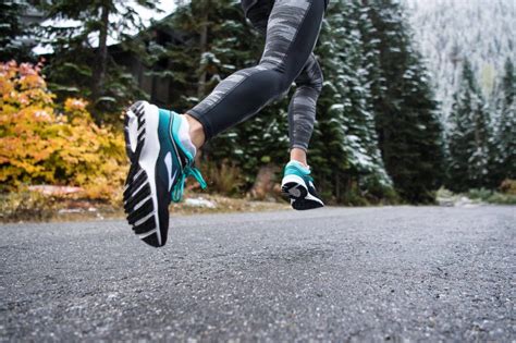 5 Best Running Shoes For Runners With Flat Feet | GearJunkie