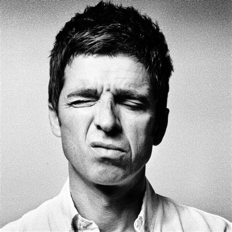 NOEL GALLAGHER Tour Dates 2016 - 2017 - concert images & videos ...