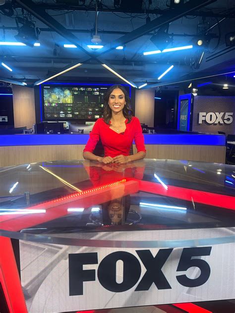 Sierra Fox on Twitter: "Fill-in anchoring on @fox5dc news on the plus! ️ Thanks for watching 🤩 ...