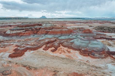 Visiting the Bentonite Hills Utah: The Desert That Looks Like Mars in ...