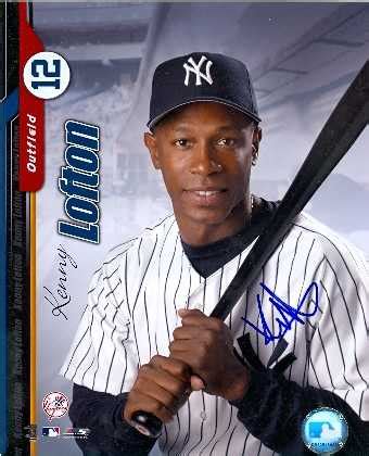 Kenny Lofton autographed 8x10 photo (New York Yankees)