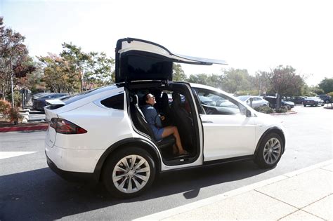 2021 Tesla Model X Review, Ratings, Specs, Prices, And Photos The Car Connection | atelier-yuwa ...